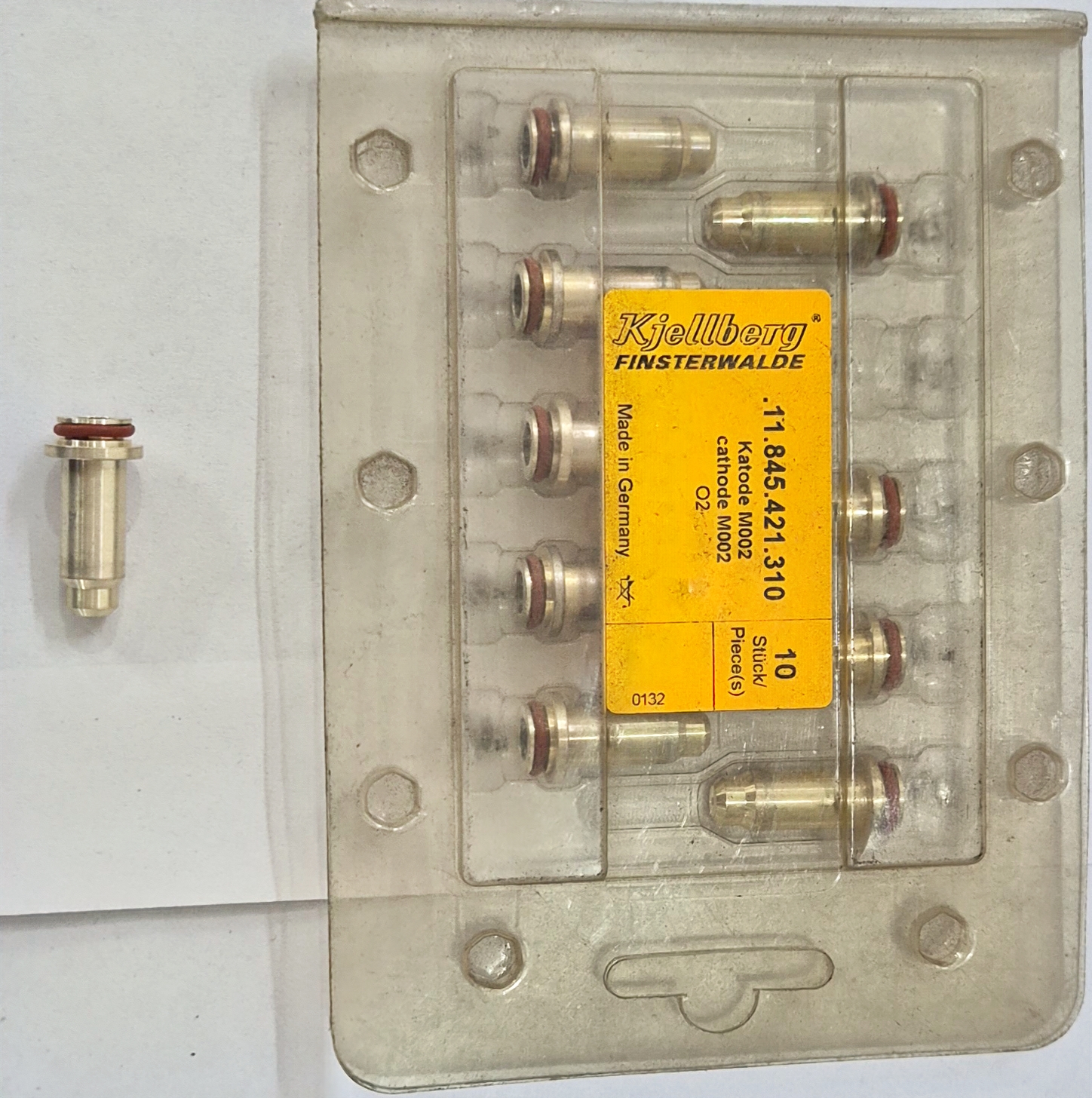 CATHODE 11845421310 M002